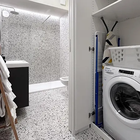 Apartment Vassily Deluxe Metro M1 Rembrandt 45 *